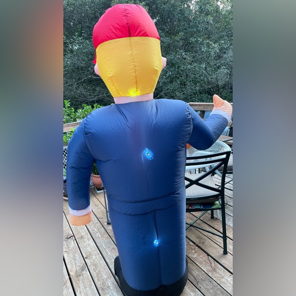 Mr. President Trump inflatable.You can plug it up and he can be everywhere 🇺🇸. - Picture 4 of 6